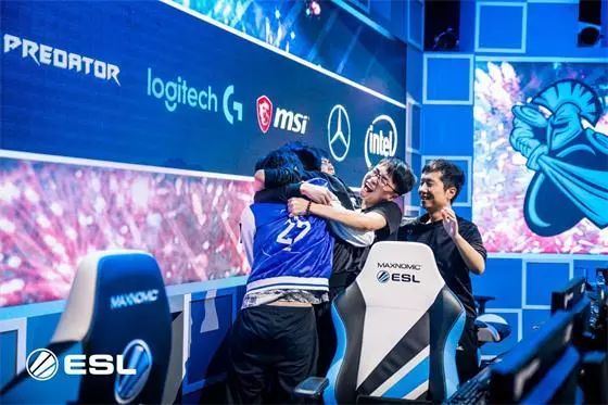 季前赛和热 季前赛和热