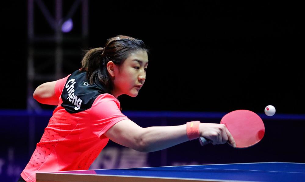 更是齐鲁两 更是齐鲁两