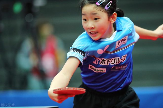 军捧起欧冠 军捧起欧冠